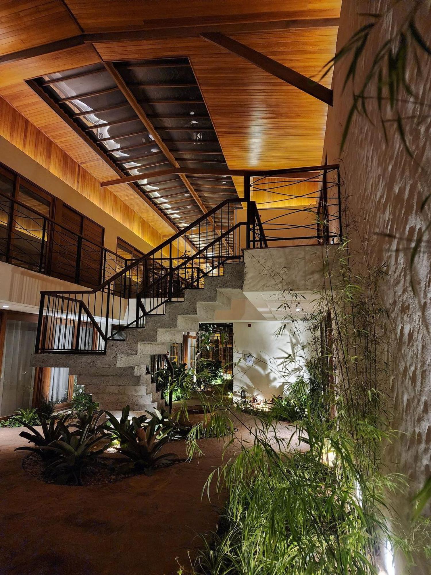 Villa Andorinha - Und 08 - Novo E Aconchegante No Centro De Mucuge Luaran gambar